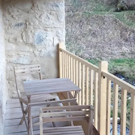 Bergerie La Lanette בית נופש קמפן